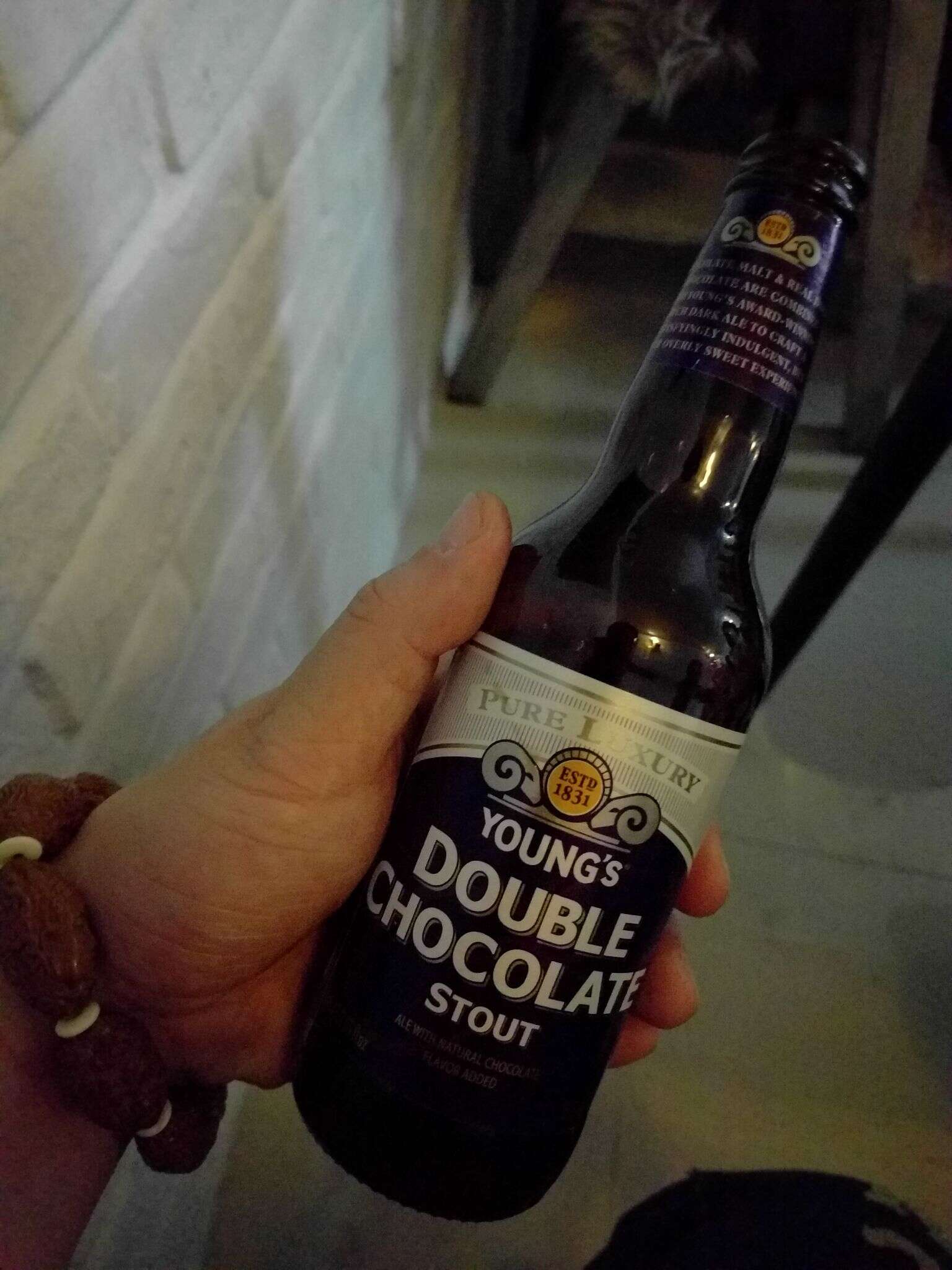 Charles Wells Young's Double Chocolate Stoute 20160310 220405